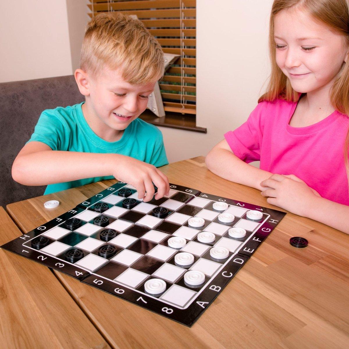 Epic! Fun Draughts Game - PoundToys